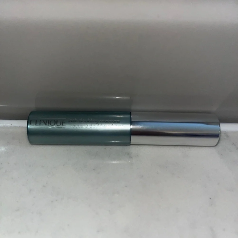 Clinique Lash Doubling Mascara-Black! Travel Size .14 OZ NEW Authentic